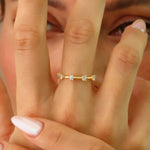 Load image into Gallery viewer, 14K Solid Gold Five Stone Ring Y381
