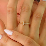 Load image into Gallery viewer, 14K Solid Gold Cross Ring Y328