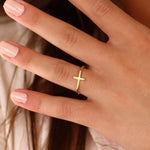Load image into Gallery viewer, 14K Solid Gold Plain Cross Ring Y67
