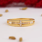 Load image into Gallery viewer, 14K Solid Gold Band Cross Ring Y307