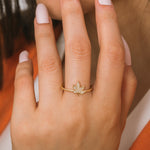 Load image into Gallery viewer, 14K Solid Gold Maple Leaf Ring Y212