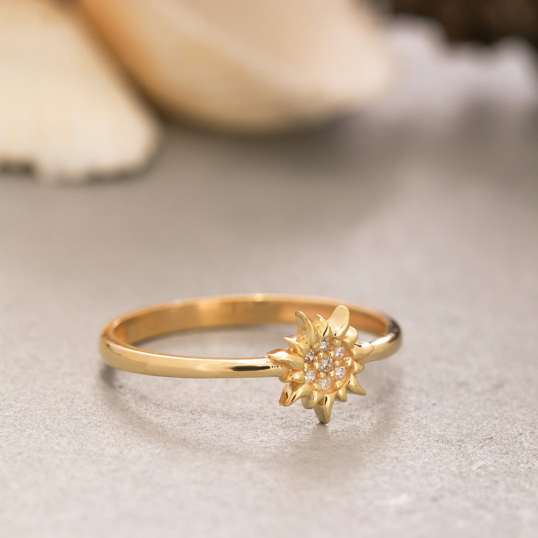 14K Solid Gold Sun Ring Y226