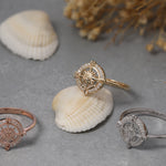 Load image into Gallery viewer, 14K Solid Gold Compass Ring Y232