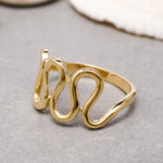 Load image into Gallery viewer, 14K Solid Gold Zig Zag Ring Y188