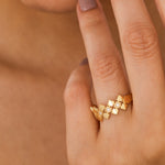 Load image into Gallery viewer, 14K Solid Gold Geometric Ring Y183
