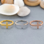 Load image into Gallery viewer, 14K Solid Gold Cross Ring Y155