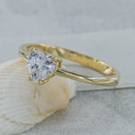 Load image into Gallery viewer, 14K Solid Gold Heart Solitaire Ring T15