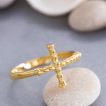 Load image into Gallery viewer, 14K Solid Gold Cross Ring Y147