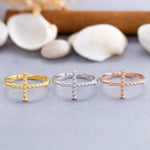 Load image into Gallery viewer, 14K Solid Gold Cross Ring Y147