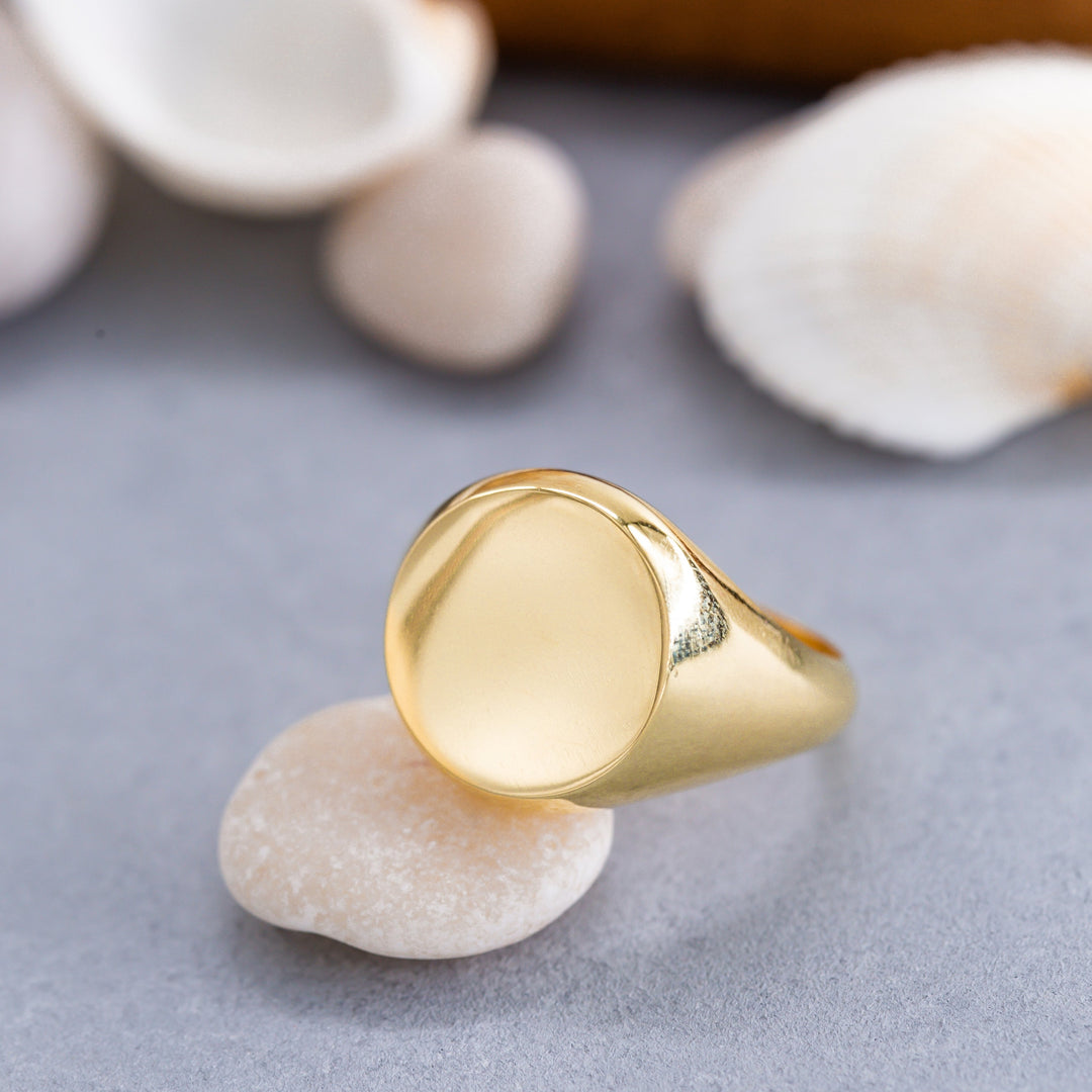 14K Solid Gold Signet Ring Y170