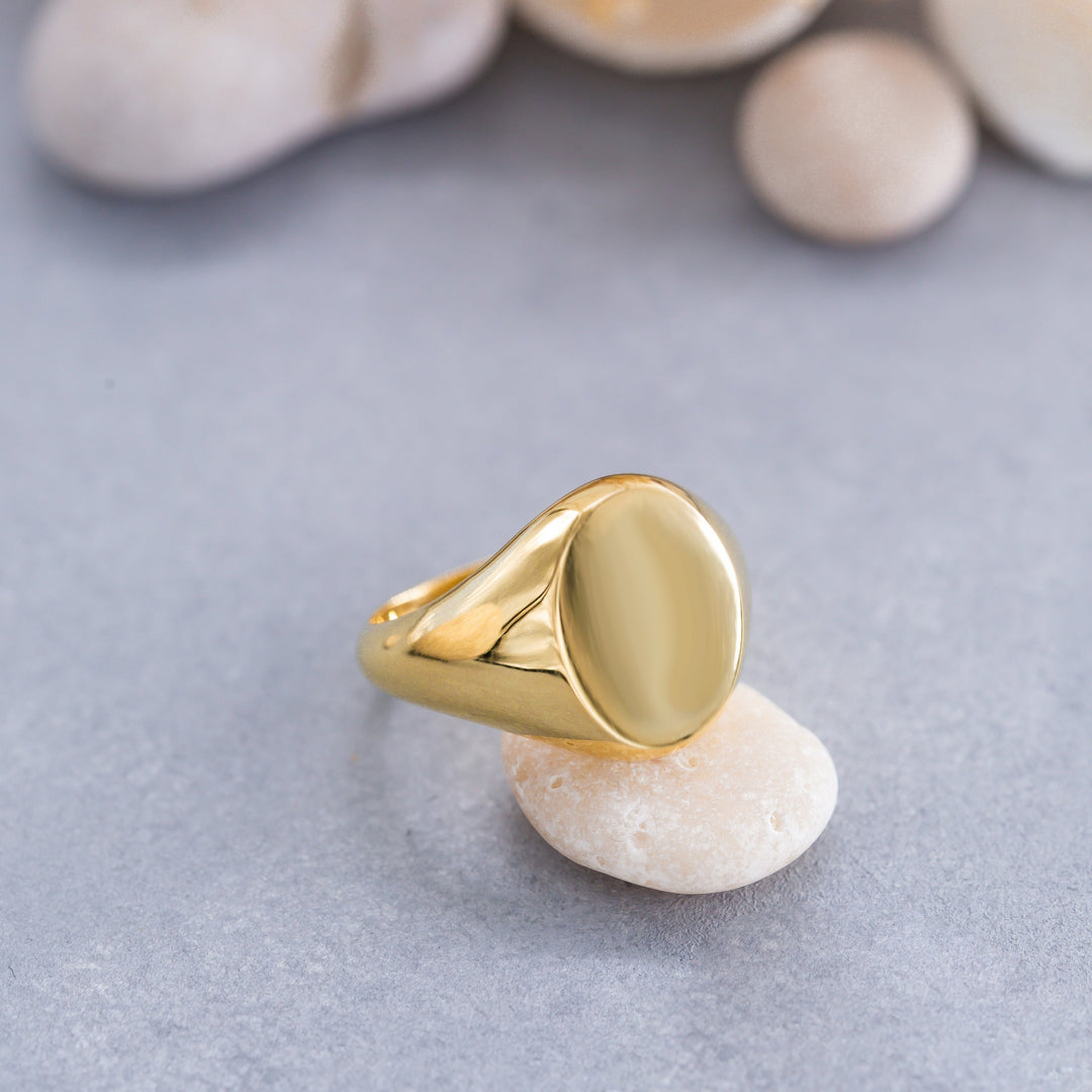 14K Solid Gold Oval Signet Ring Y171