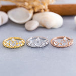 Load image into Gallery viewer, 14K Solid Gold Heart Crown Ring Y146