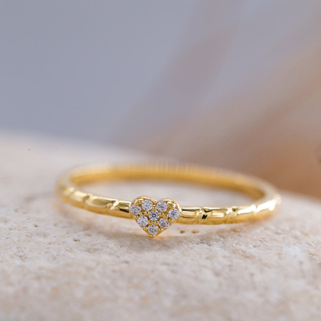 14K Solid Gold Heart Ring Y151
