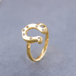 Load image into Gallery viewer, 14K Solid Gold Horsehoe Ring Y172