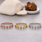 Load image into Gallery viewer, 14K Solid Gold Circle Ring Y126