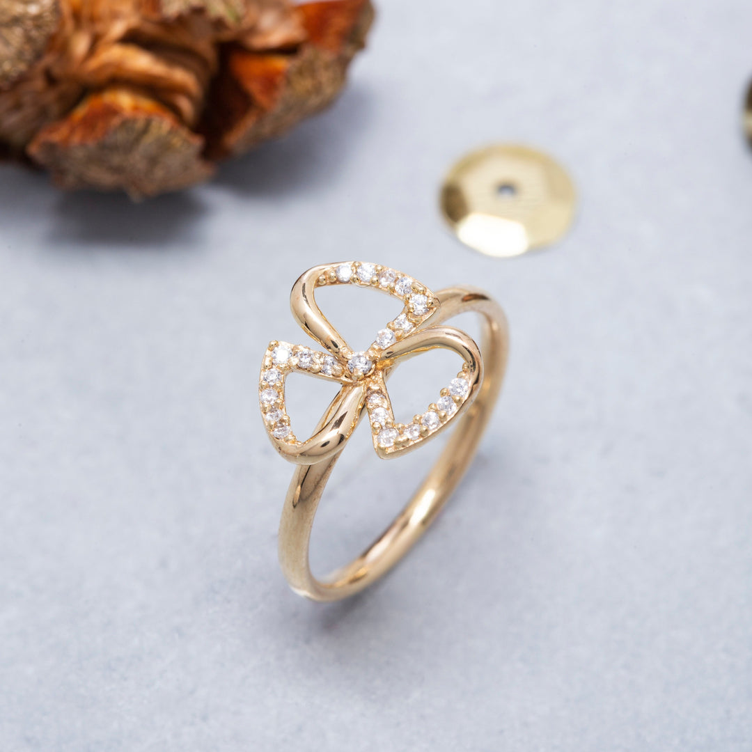 14K Solid Gold Flower Ring Y77
