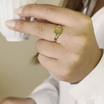 Load and play video in Gallery viewer, 14K Solid Gold Square Signet Ring Y258