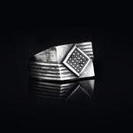 Load image into Gallery viewer, 14K Solid Gold Signet Men Ring EY12

