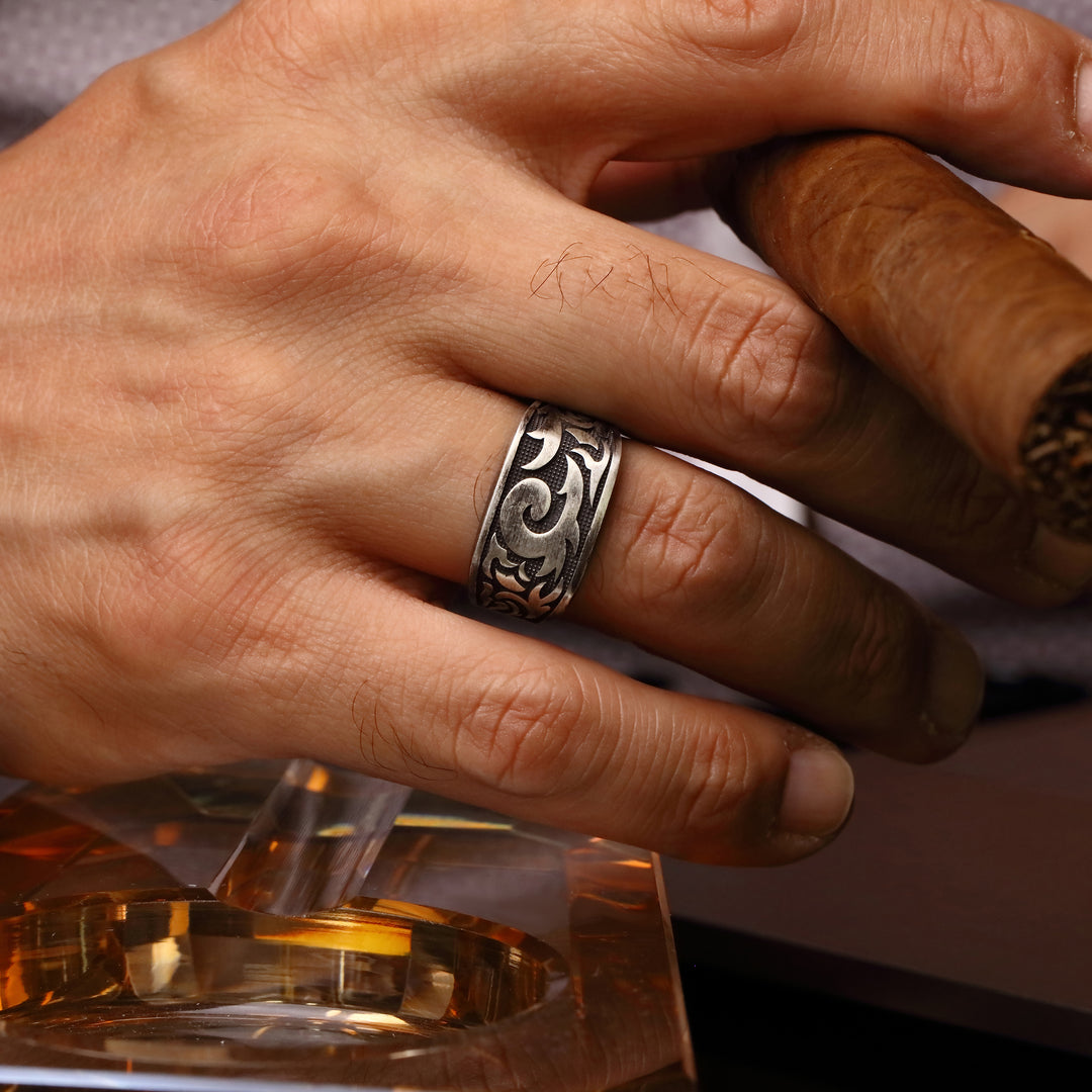 14K Solid Gold Men Ring EY9