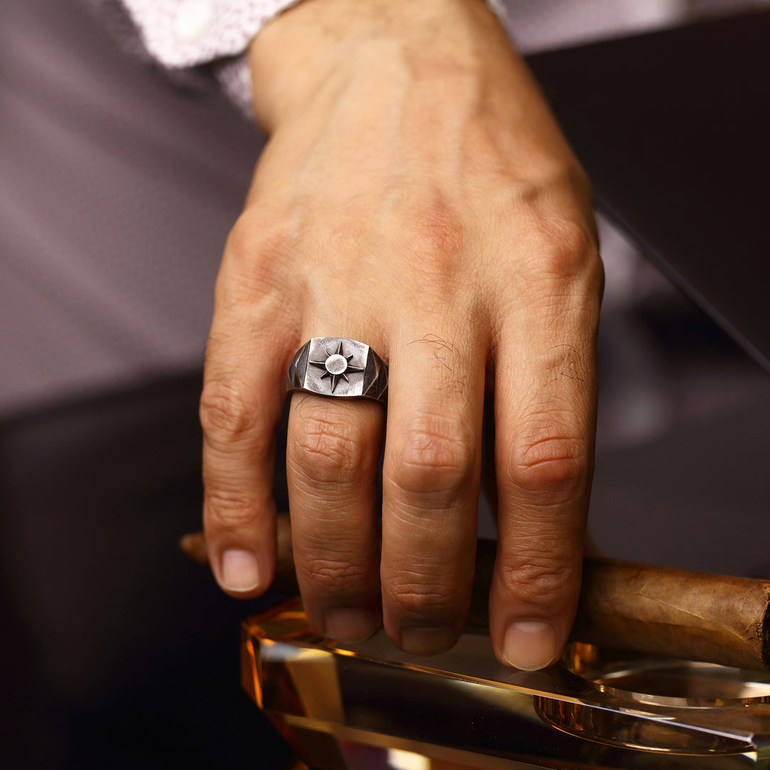 14K Solid Gold North Star Men Ring EY5