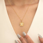 Load image into Gallery viewer, 14K Solid Gold Compass Necklace K118
