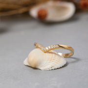 14K Solid Gold V Ring Y241