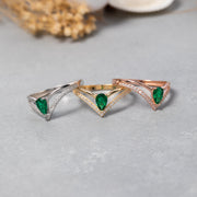 14K Solid Gold V Ring Y234