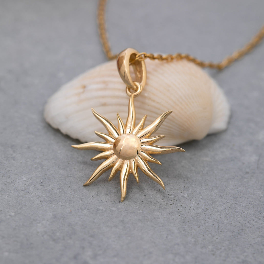 14K Solid Gold Sun Necklace K115