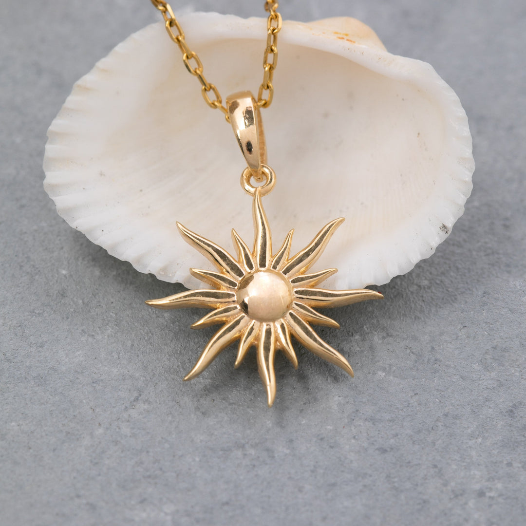 14K Solid Gold Sun Necklace K115