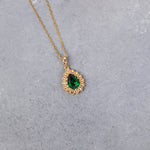 Load image into Gallery viewer, 14K Solid Gold Green Necklace K120
