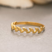 14K Solid Gold Thin Leaf Ring Y223