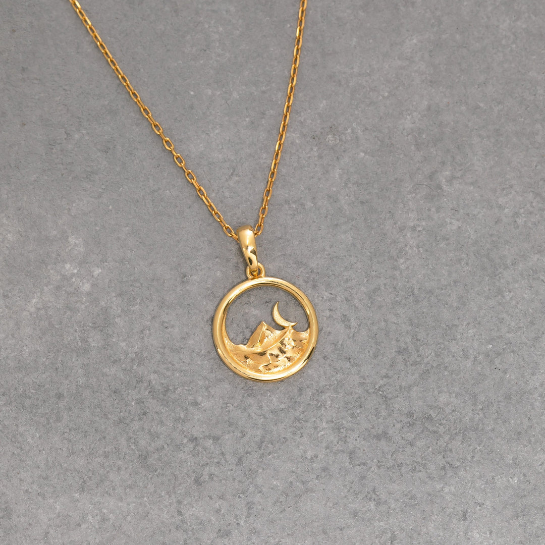 14K Solid Gold Mountain Necklace Y110