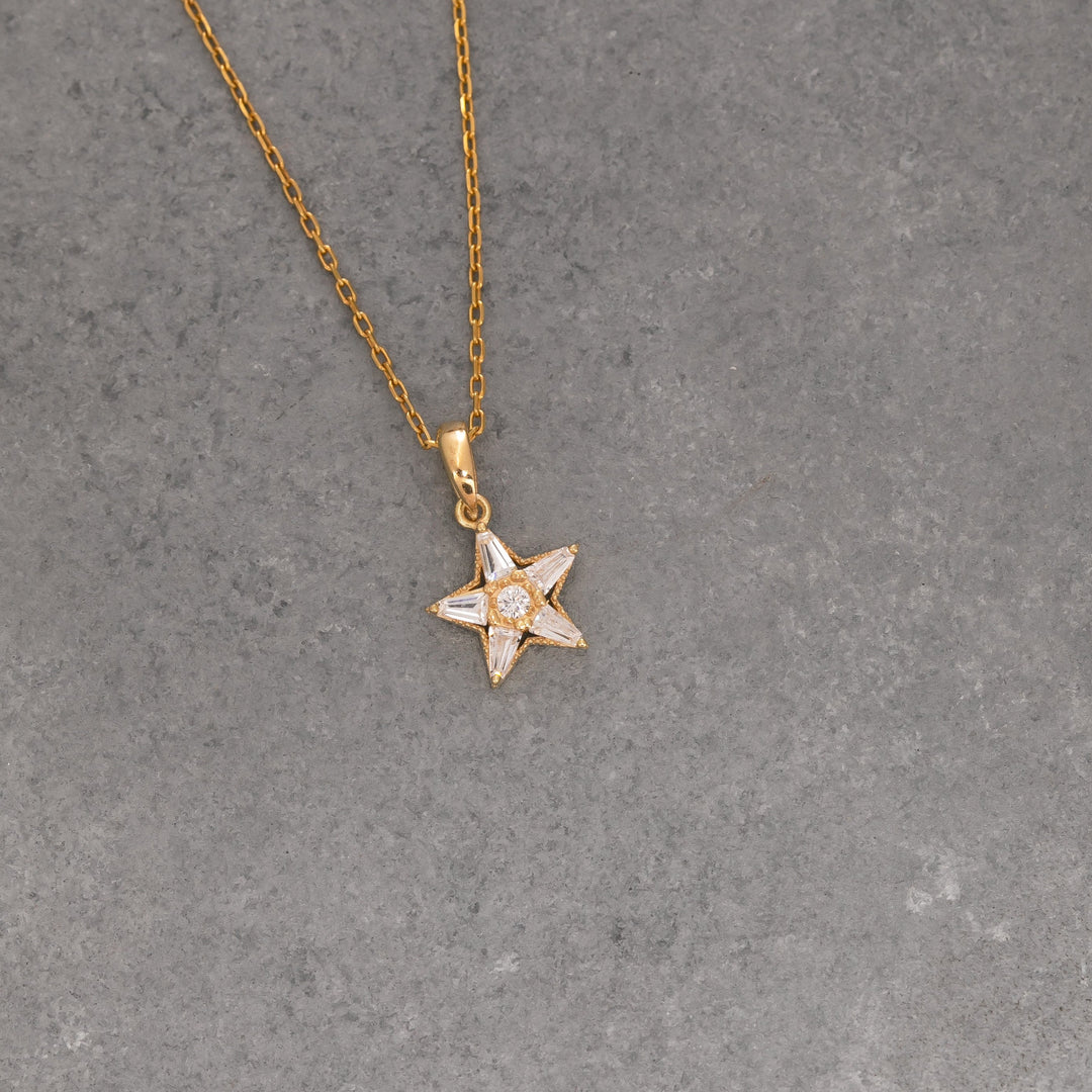 14K Solid Gold Star Necklace K107