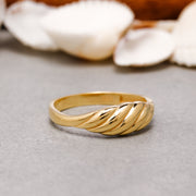 14k Solid Gold Tiny Croissant Ring Y181