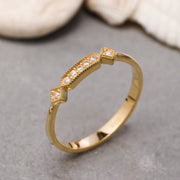 14K Solid Gold Vintage Style Ring Y185