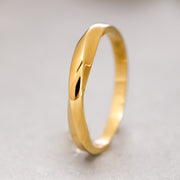 14K Solid Gold Mobius Ring Y231