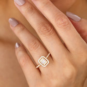 14K Solid Gold Baguette Ring Y196