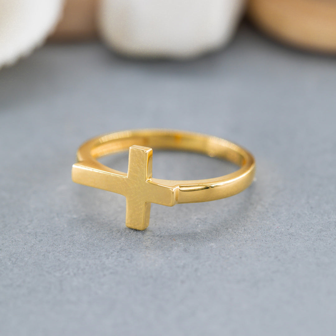 14K Solid Gold Cross Ring Y155