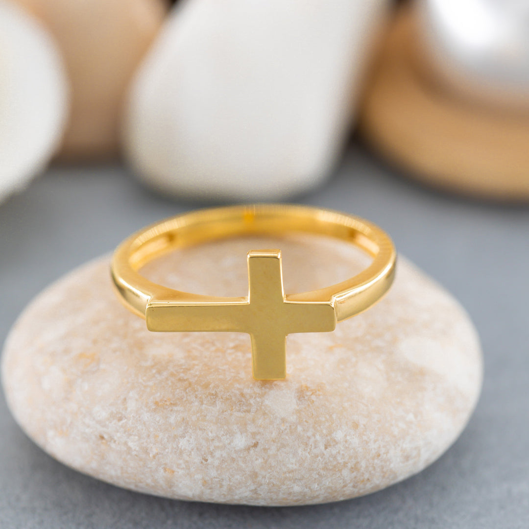 14K Solid Gold Cross Ring Y155