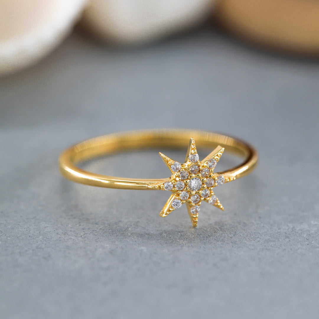 14K Solid Gold Star Ring Y152