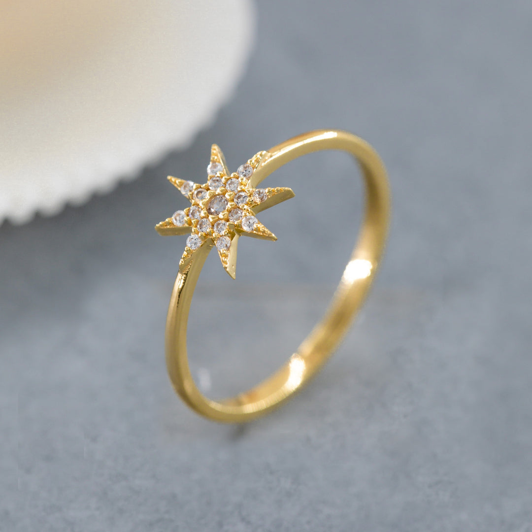 14K Solid Gold Star Ring Y152