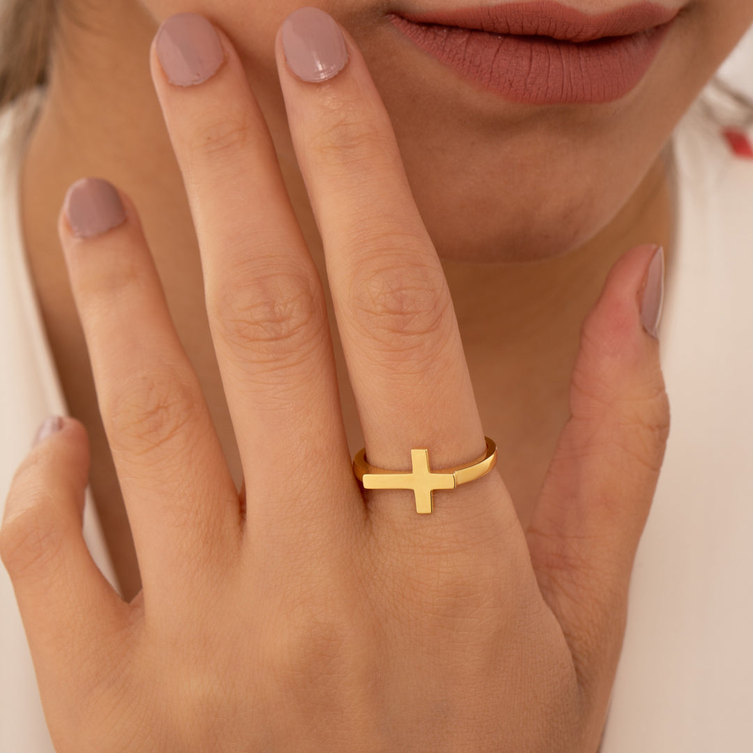 14K Solid Gold Cross Ring Y155