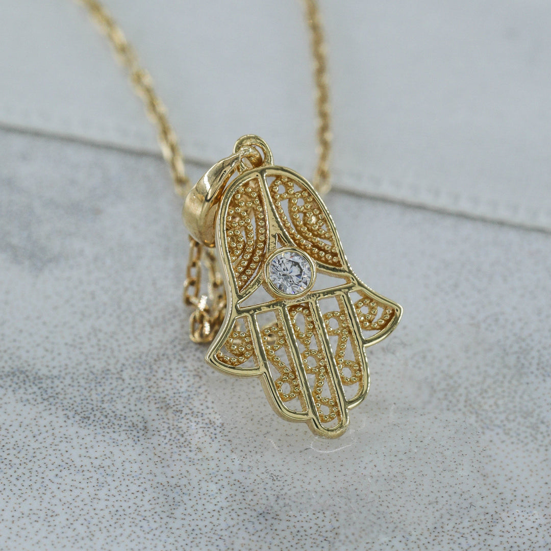 14K Solid Gold Tiny Hamsa Necklace K85