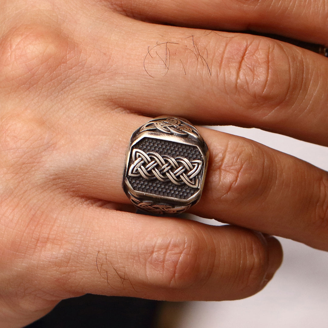 14K Solid Gold Men Ring EY19