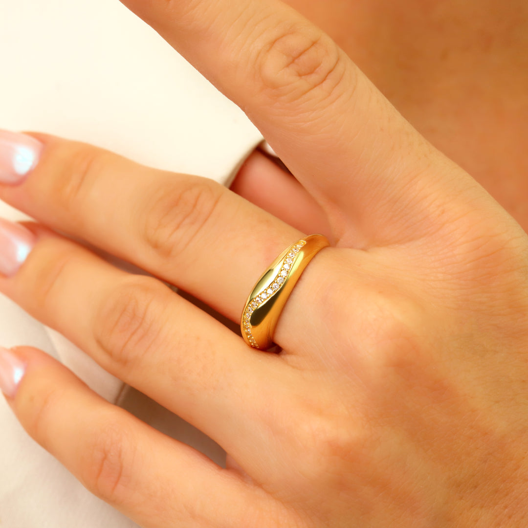 14K Solid Gold Dome Ring Y310
