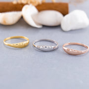 14k Solid Gold Tiny Signet Ring Y159