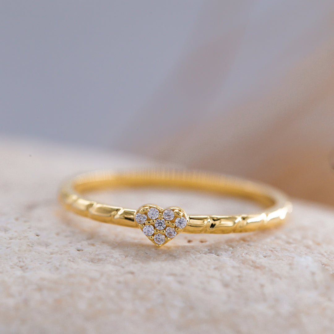 14K Solid Gold Heart Ring Y151