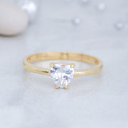 14K Solid Gold Heart Solitaire Ring T15