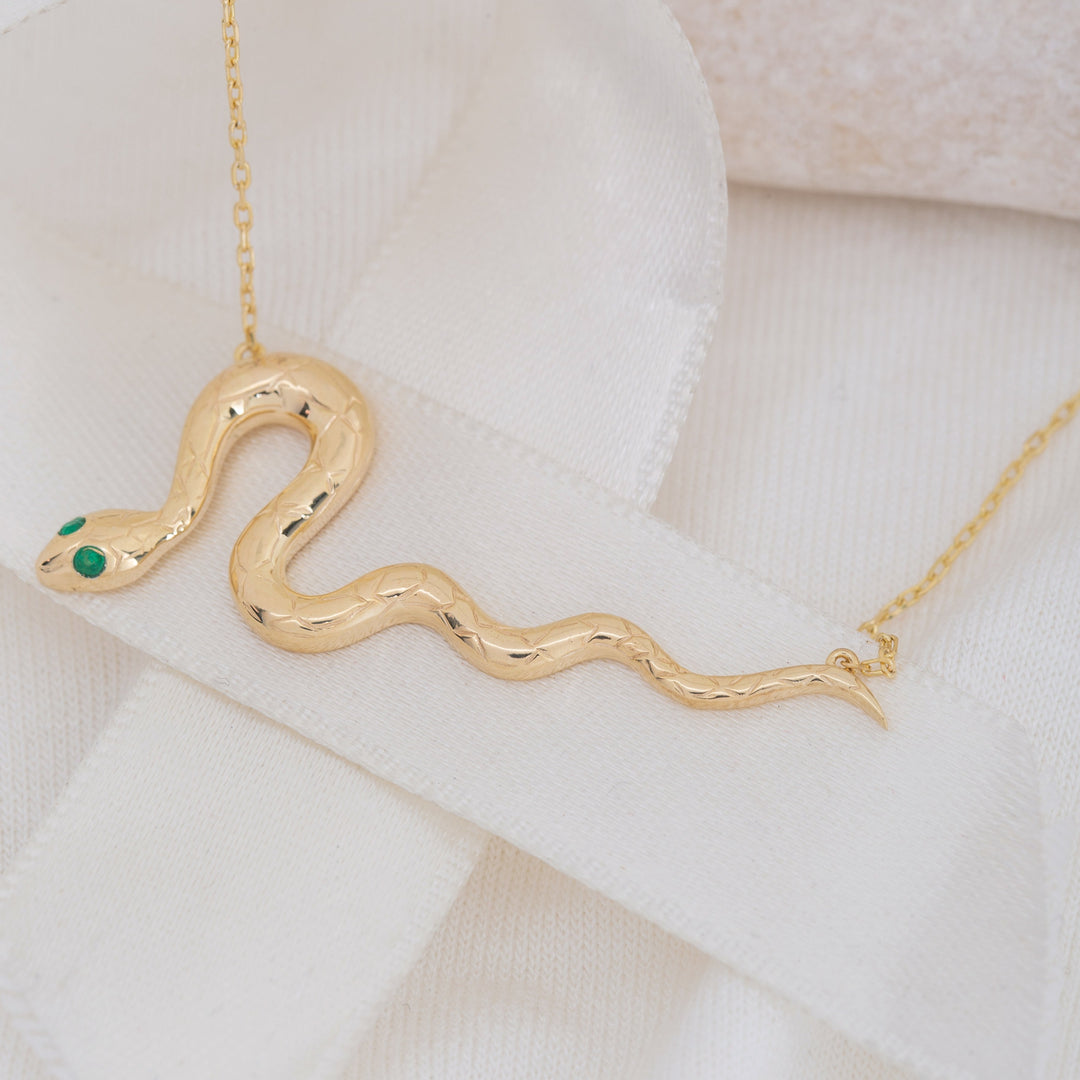 14K Solid Gold Snake Necklace K81