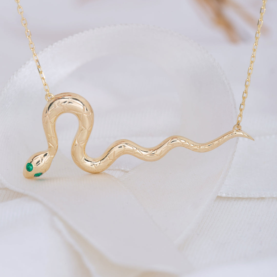 14K Solid Gold Snake Necklace K81